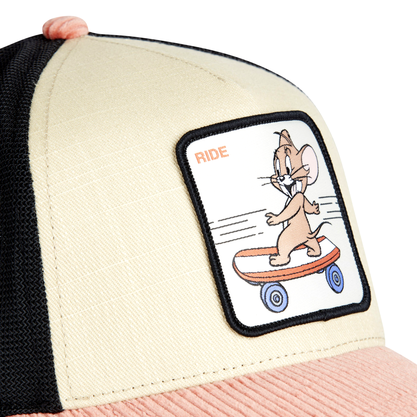 CAPSLAB Tom & Jerry Velvet Skating Jerry Salmon Beige